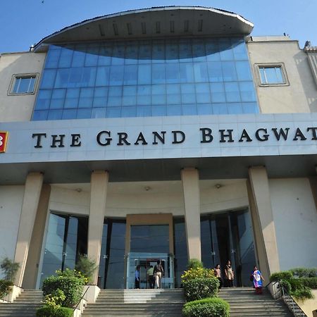 The Grand Bhagwati Hotel Ahmedabad Exterior photo