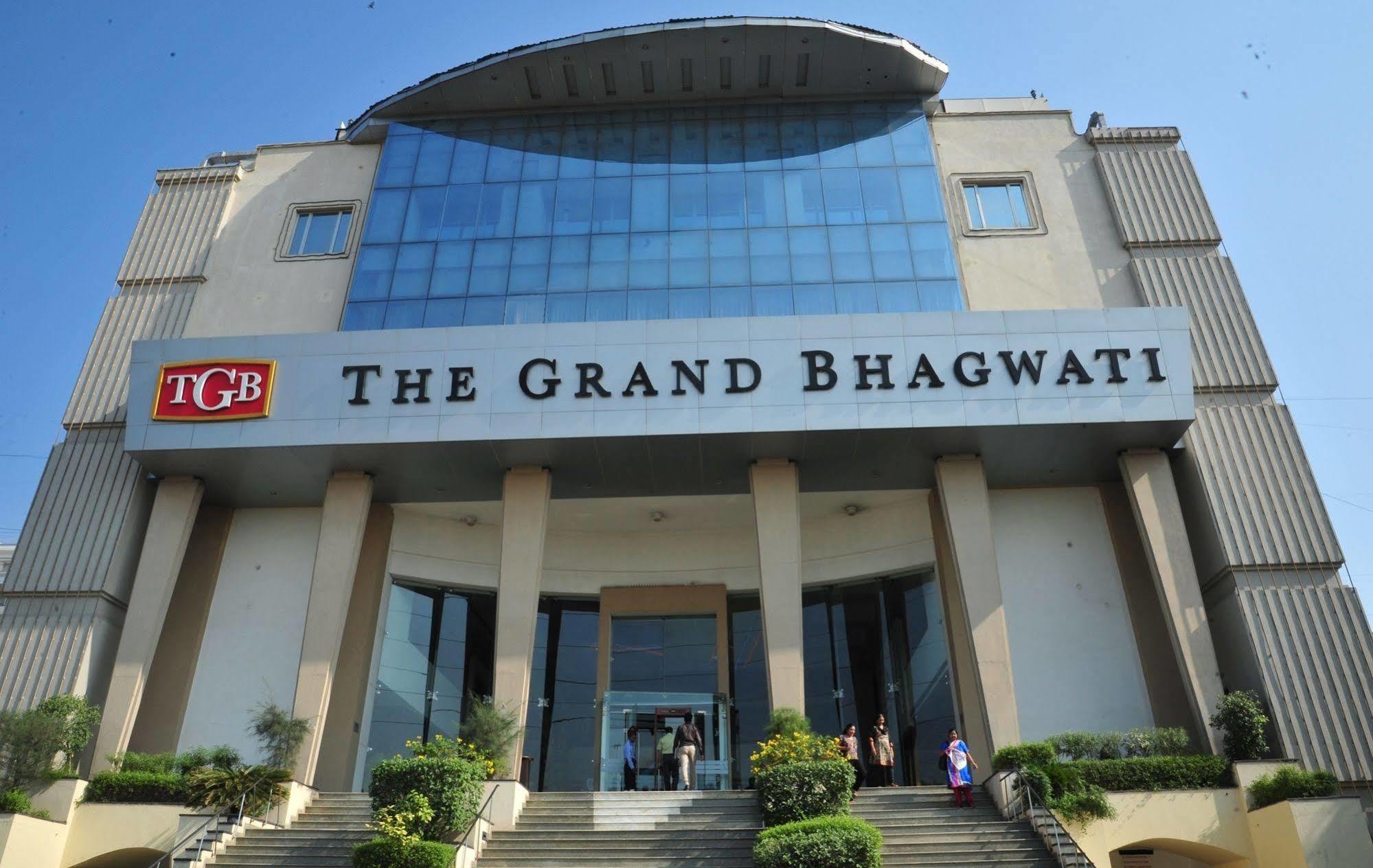 The Grand Bhagwati Hotel Ahmedabad Exterior photo